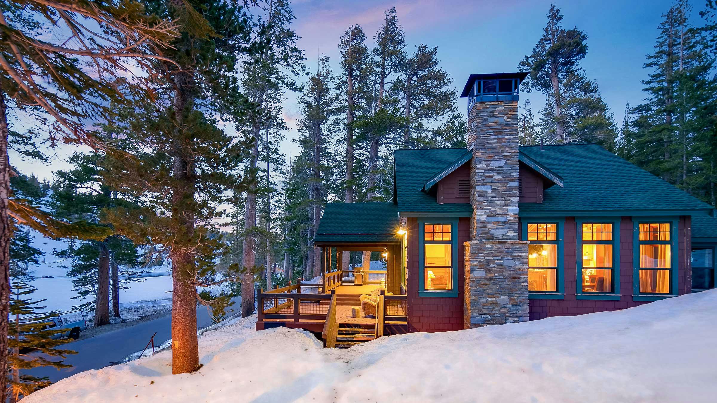 Deluxe cabin at Tamarack at sunset